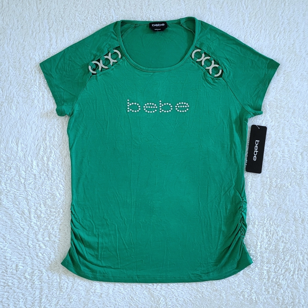 bebe Green💚 Top With Triple3️⃣ Silver🤍 Rings Detail - NWT